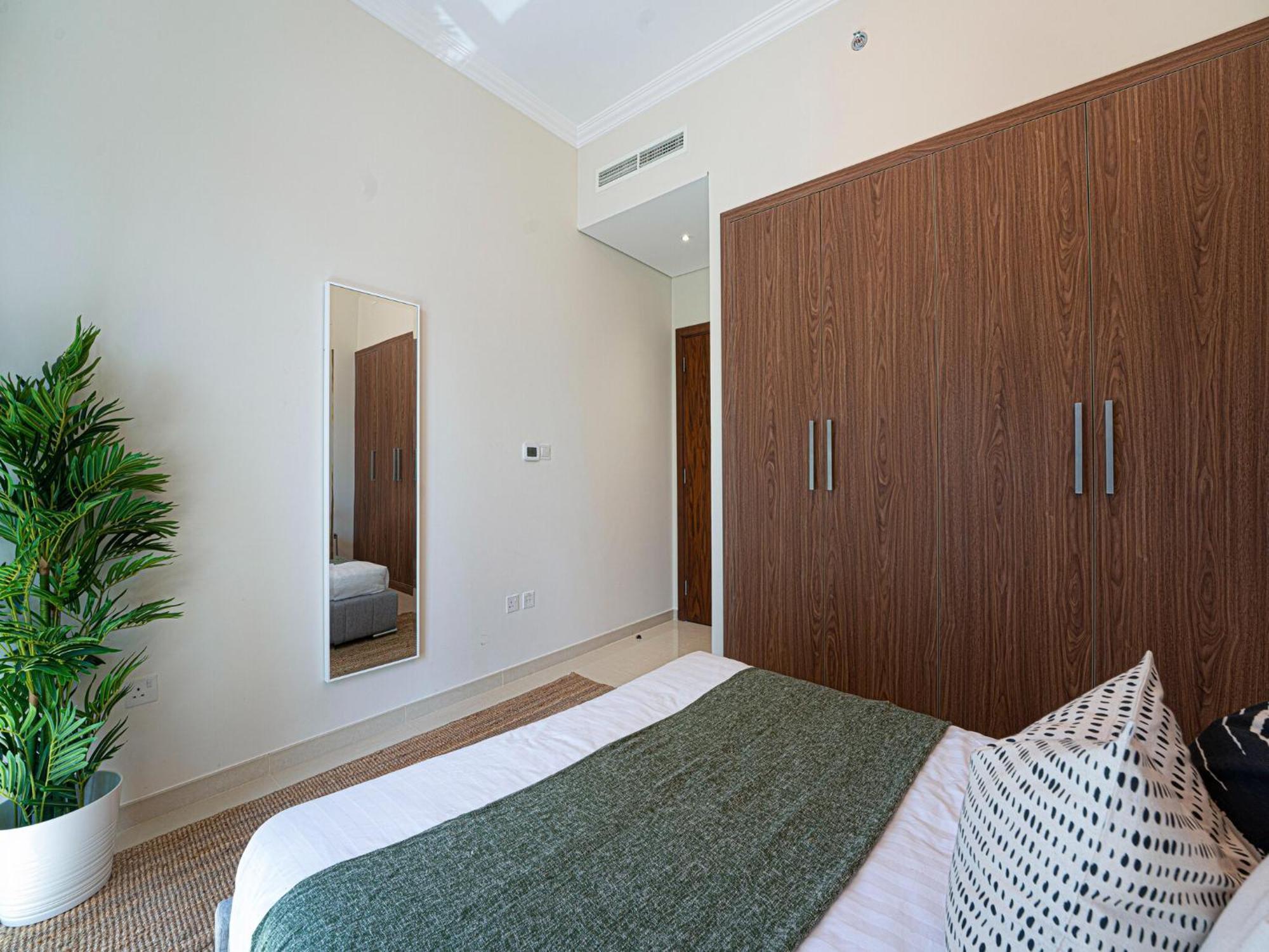 Luxe Apartments Near Dubai Mall Burj Khalifa Pool Gym Parking Ngoại thất bức ảnh