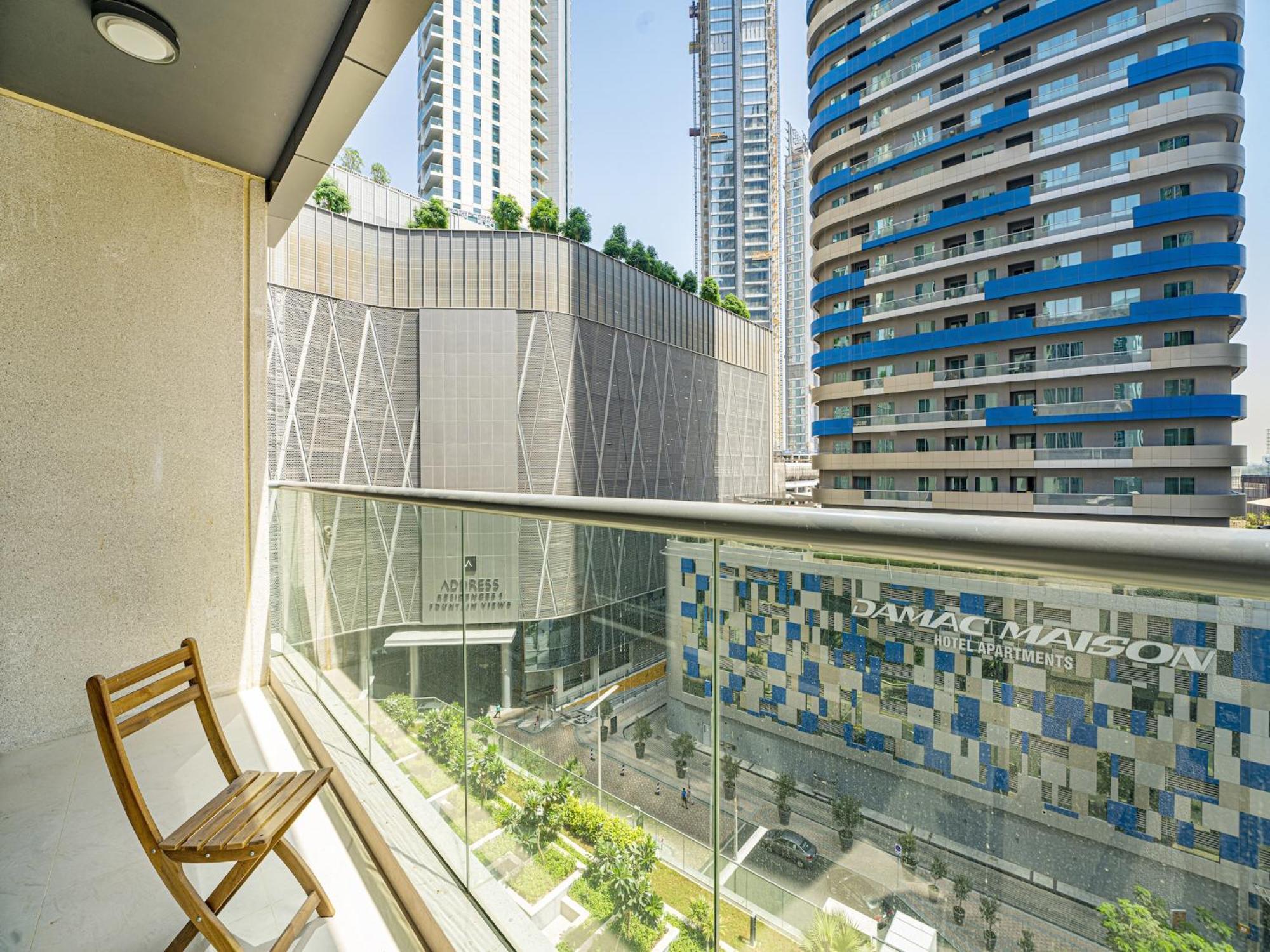 Luxe Apartments Near Dubai Mall Burj Khalifa Pool Gym Parking Ngoại thất bức ảnh